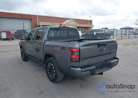 2022 Nissan Frontier Pro-4X 4X4 z USA, uszkodzony, nr VIN 1N6ED1EK7NN605425